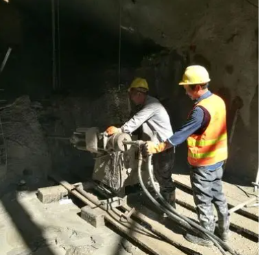 泰宁水下抗分散灌浆料特点 水下不分散注浆料介绍